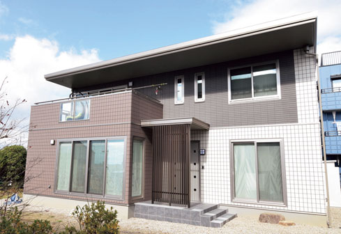 お宅訪問レポート049 セキスイハイム中部注文住宅 一戸建て 光熱費ゼロの家 地震に強い家ならお任せください お宅訪問レポート049 セキスイハイム中部注文住宅 一戸建て 光熱費ゼロの家 地震に強い家ならお任せください