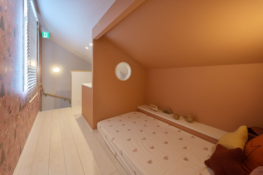 一宮展示場 - パルフェ／子供部屋_小屋裏写真